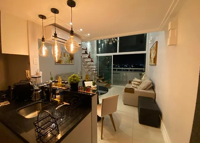Loft luxo duplex com dois colchões adicionais e sofá cama