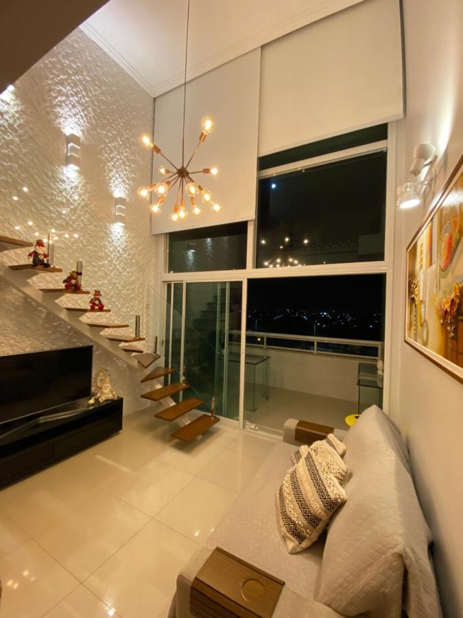 Loft Luxo Duplex Com Dois Colchões Adicionais E Sofá Cama Salvador